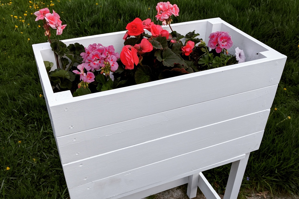 Custom Planter Box